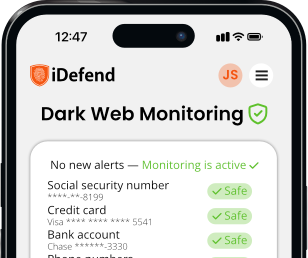 App interface showing dark web monitoring.